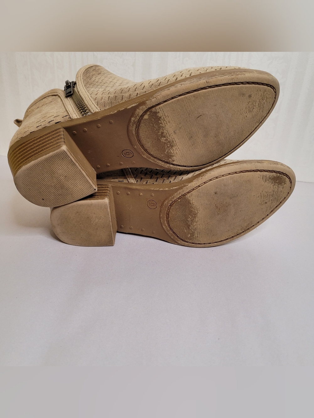 Altard State Tan Ankle Booties Size 6 - Picture 10 of 11